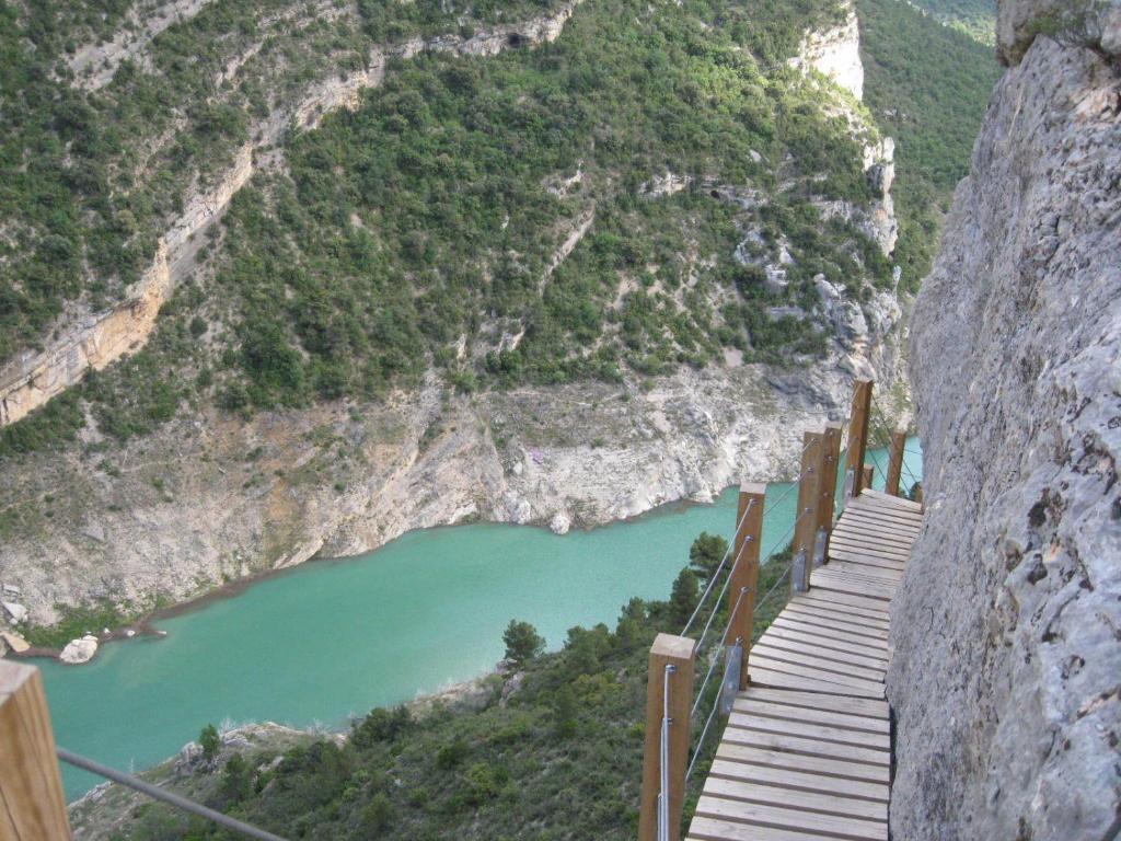 Hostal Canigo El Pont de Suert Exteriör bild